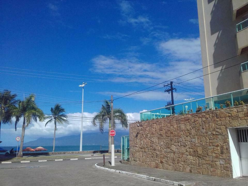 Ap Na Avenida Da Praia คารากัวตาตูบา ภายนอก รูปภาพ