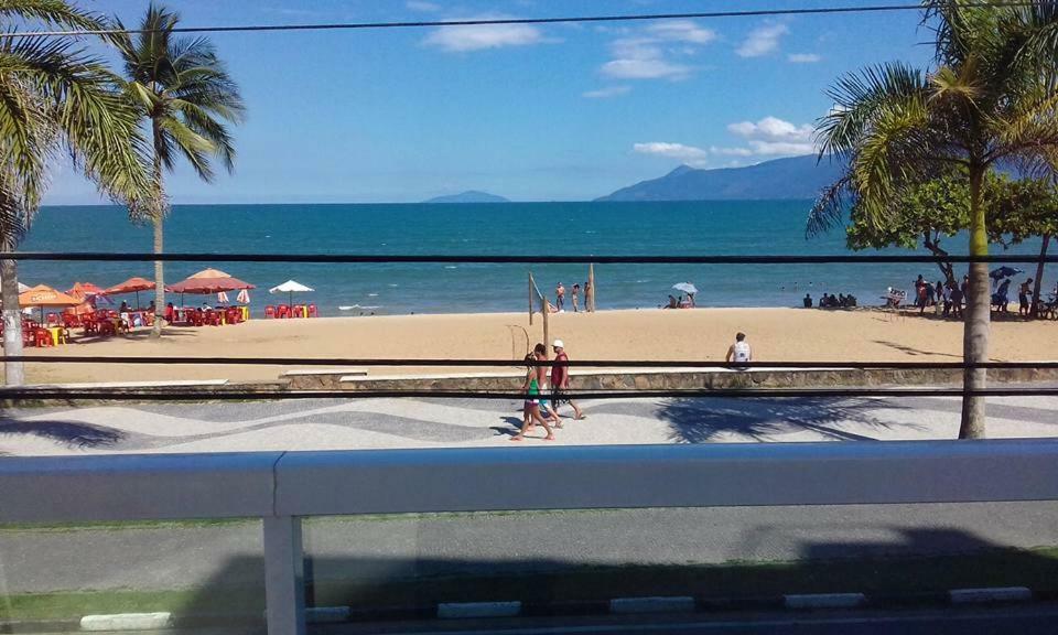 Ap Na Avenida Da Praia คารากัวตาตูบา ภายนอก รูปภาพ